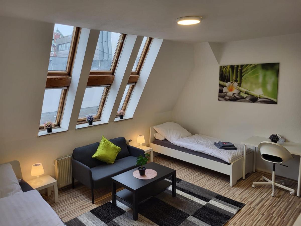 Cityapartment Platinum-Zentrum Mit Parkplatz بيليفيلد المظهر الخارجي الصورة